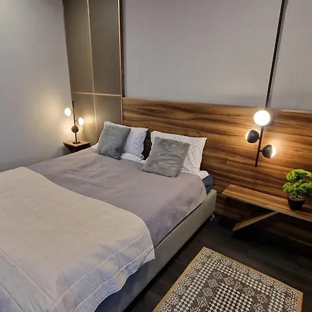 Lake Studio 28 - widok na góry i zalew- L&Hill *