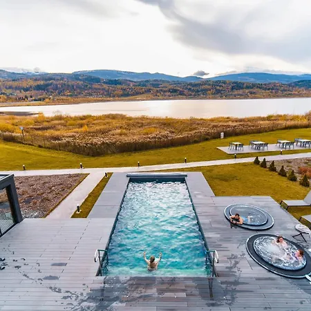 Lake Studio 28 - widok na góry i zalew- L&Hill