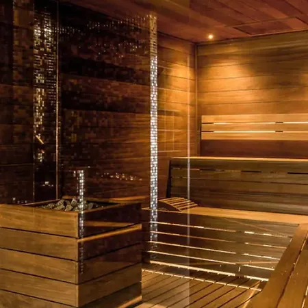 Lake Studio 28 - widok na góry i zalew- L&Hill Apartamento *