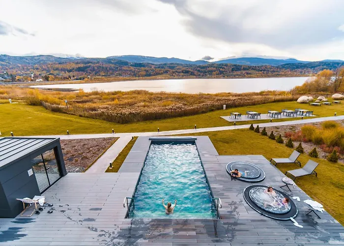 Lake Studio 28 - widok na góry i zalew- L&Hill